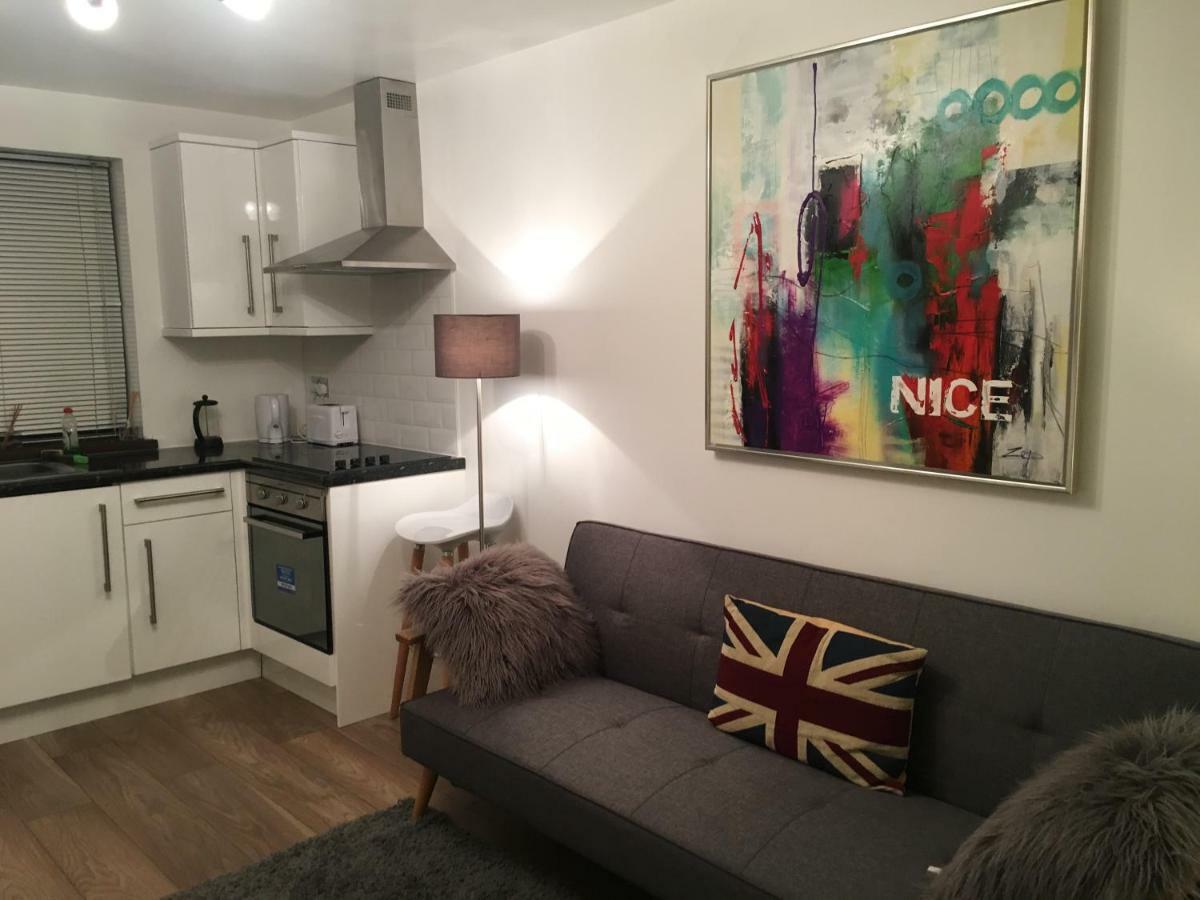 Noel Baker Court Apartment London Ngoại thất bức ảnh