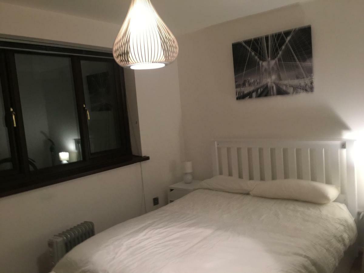 Noel Baker Court Apartment London Ngoại thất bức ảnh